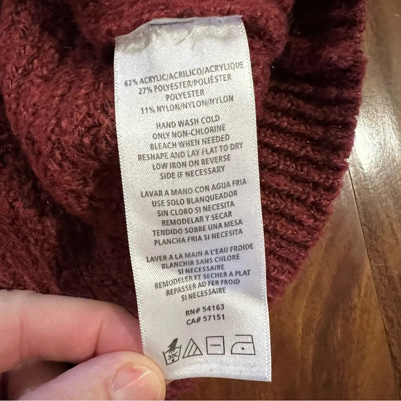 Calvin Klein Burgundy Half Zip Long Sleeve Crop Sweater Womens size small - Picture 9 of 11